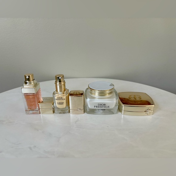 Dior Prestige Skincare Trio with Elegant Cream Pouch - Picture 8 of 12